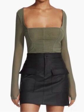 NWT Steve Madden Women’s Olive 🫒 Green Mesh Top Size M